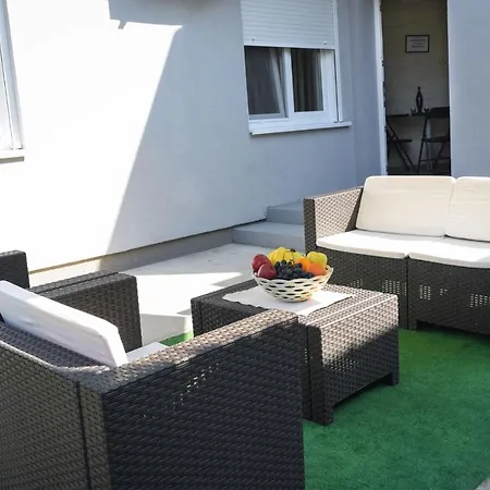 Centar Lux 3